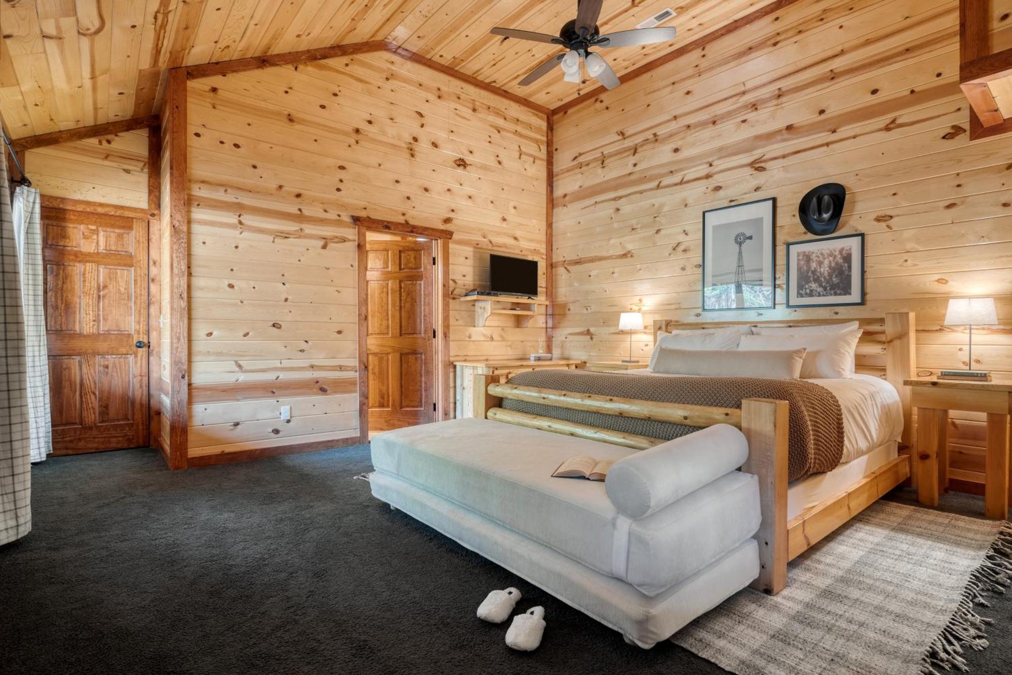 Sycamore By Avantstay Spectacular Mountain Home W Indoor Pool Hot Tub Home Theatre Fire Pit セバービル エクステリア 写真