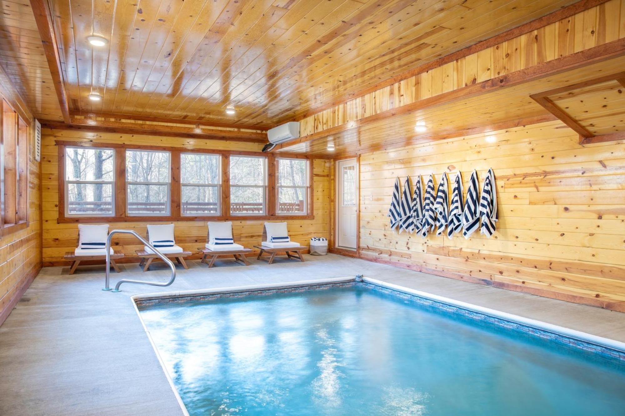 Sycamore By Avantstay Spectacular Mountain Home W Indoor Pool Hot Tub Home Theatre Fire Pit セバービル エクステリア 写真